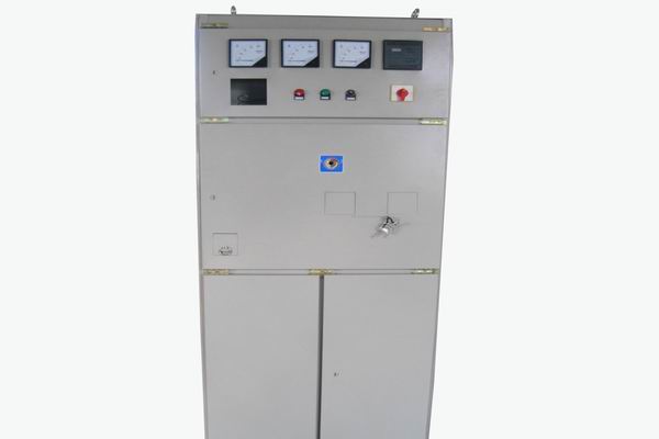 隆回控制柜-使用3683控制柜前进行这些检查